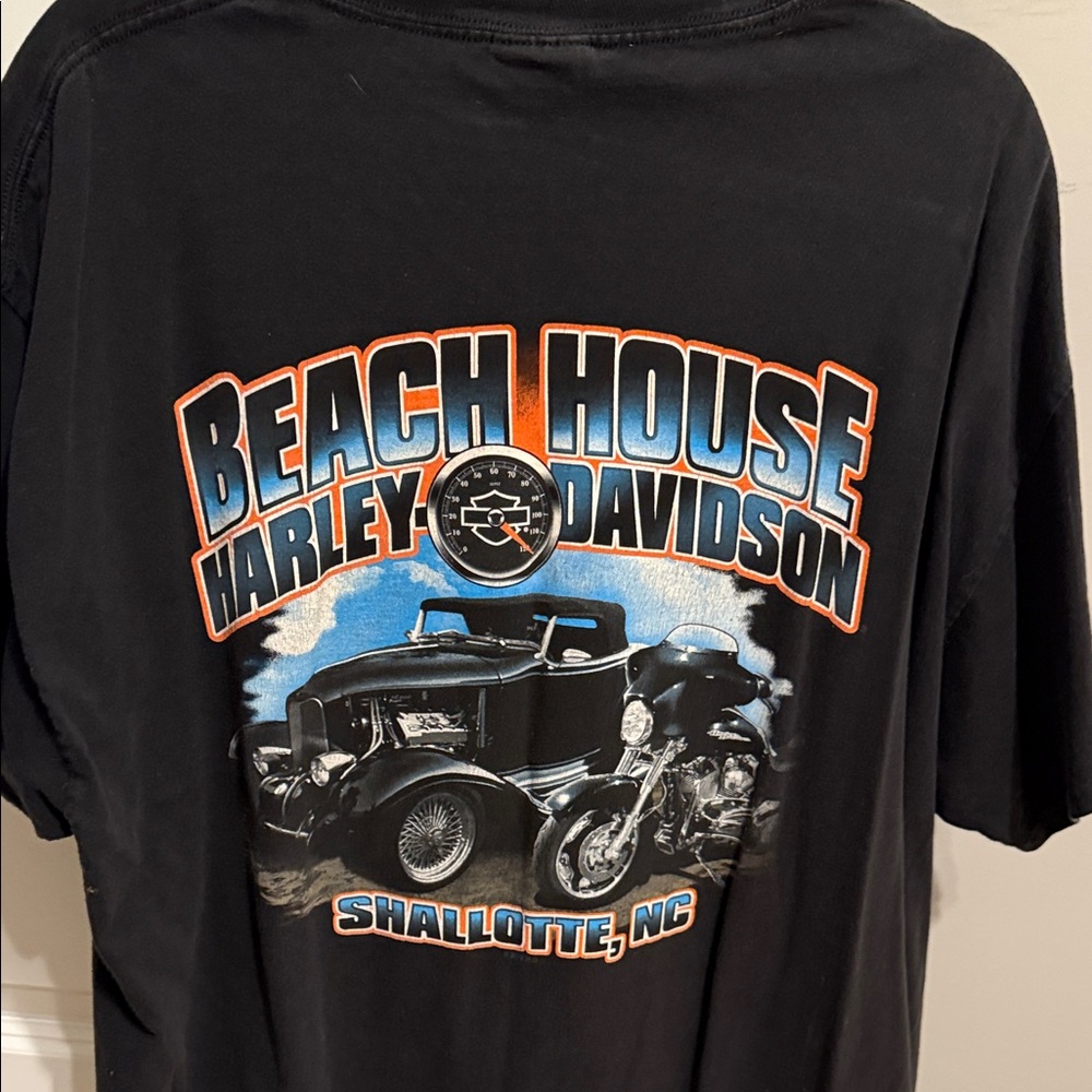 Harley-Davidson Black Tee with Dog Graphic - Picture 3 of 3